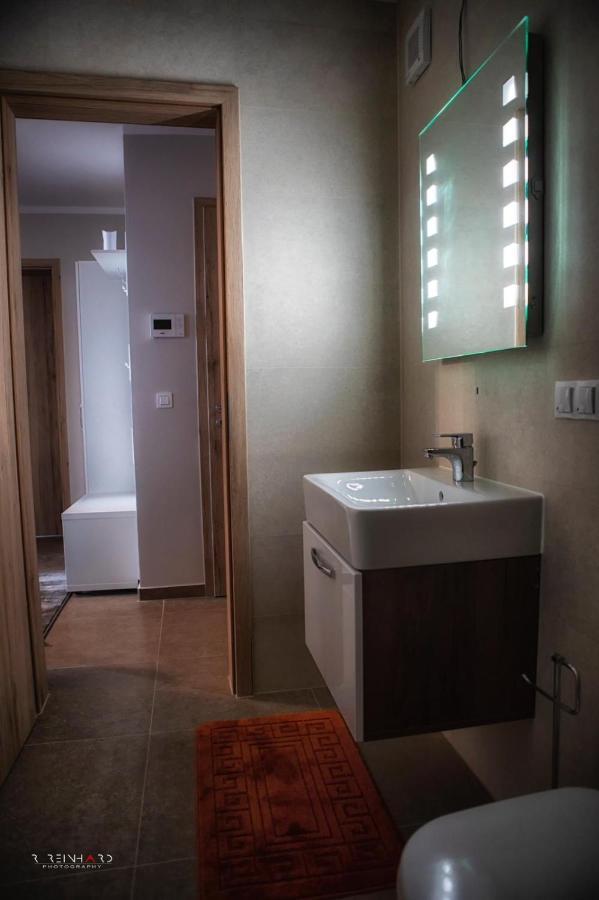 Apartament Heavenly Heaven Brasov Apartment ภายนอก รูปภาพ
