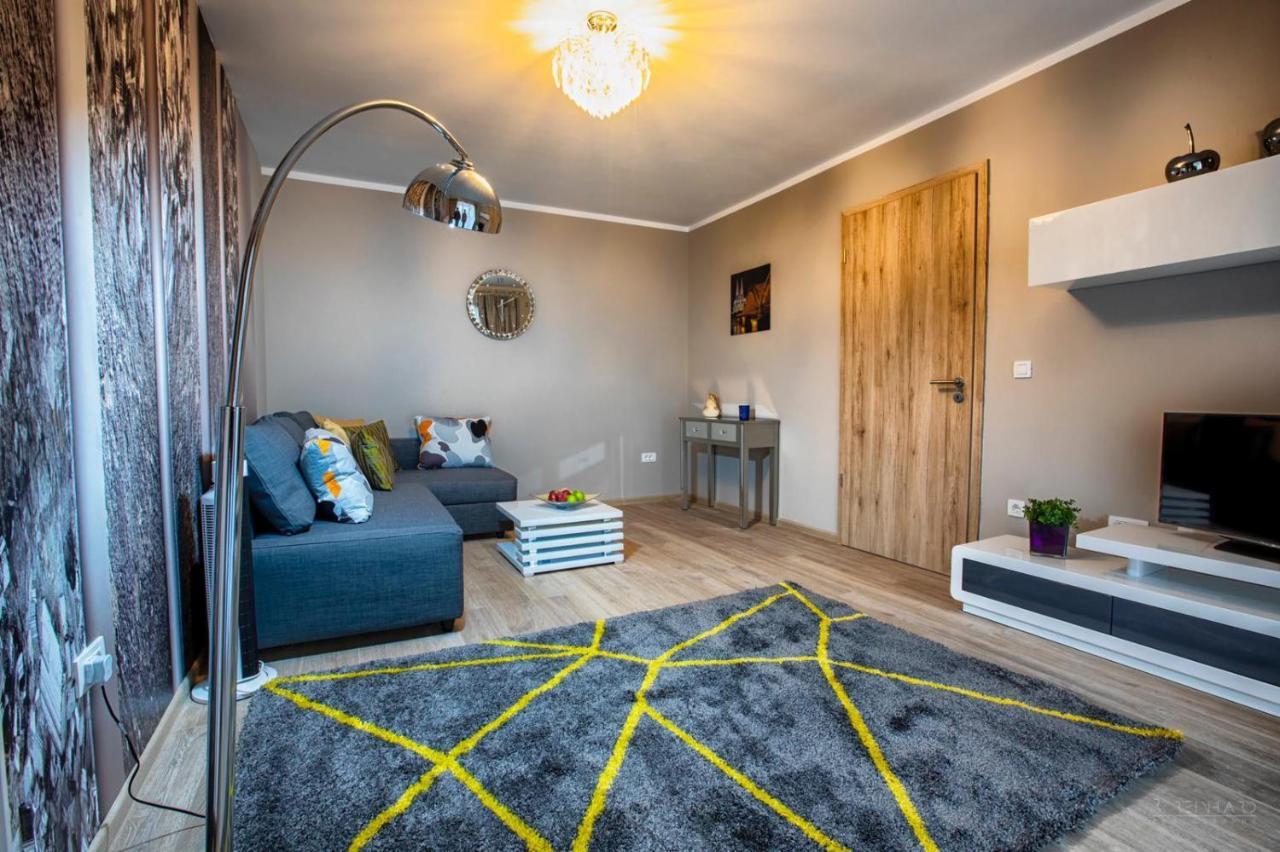 Apartament Heavenly Heaven Brasov Apartment ภายนอก รูปภาพ